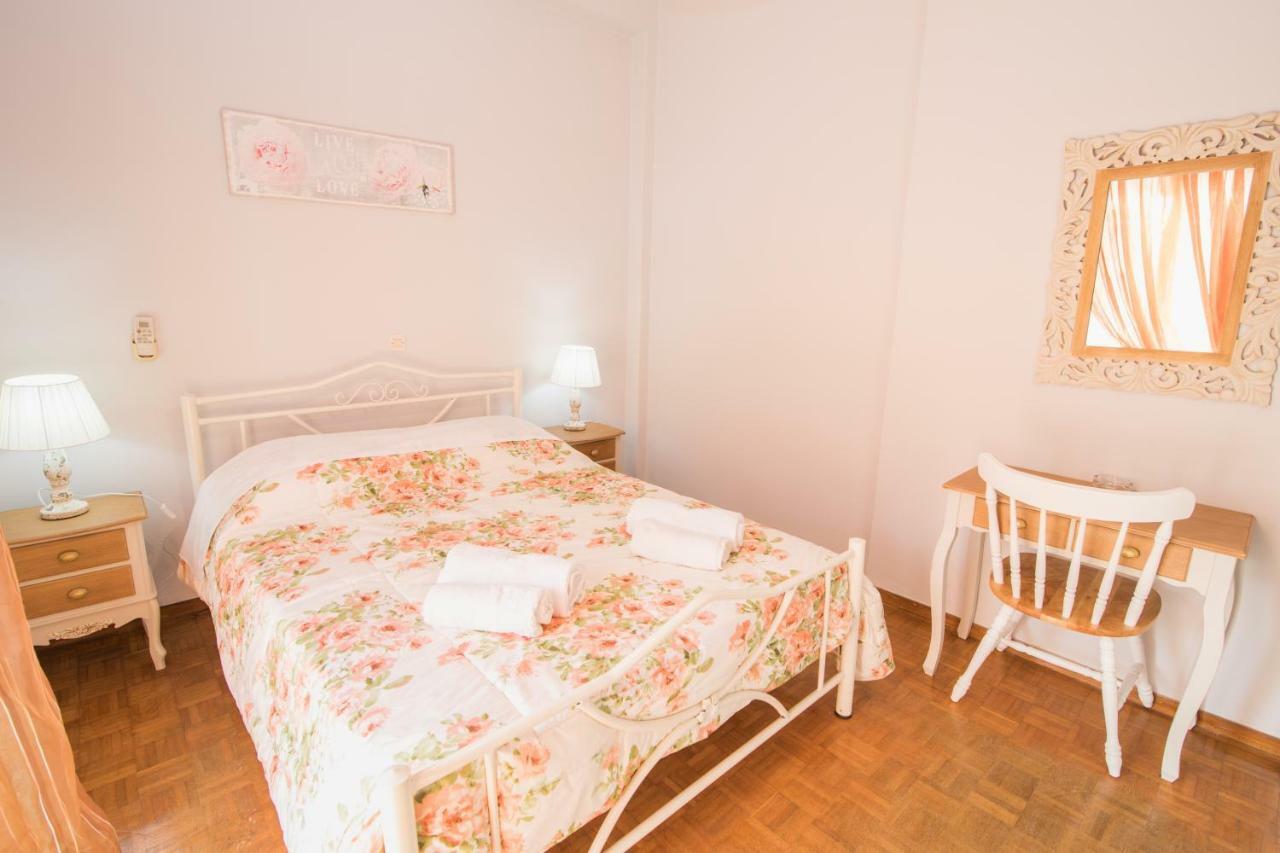 Eva'S Apartment - Corfu Town Екстер'єр фото