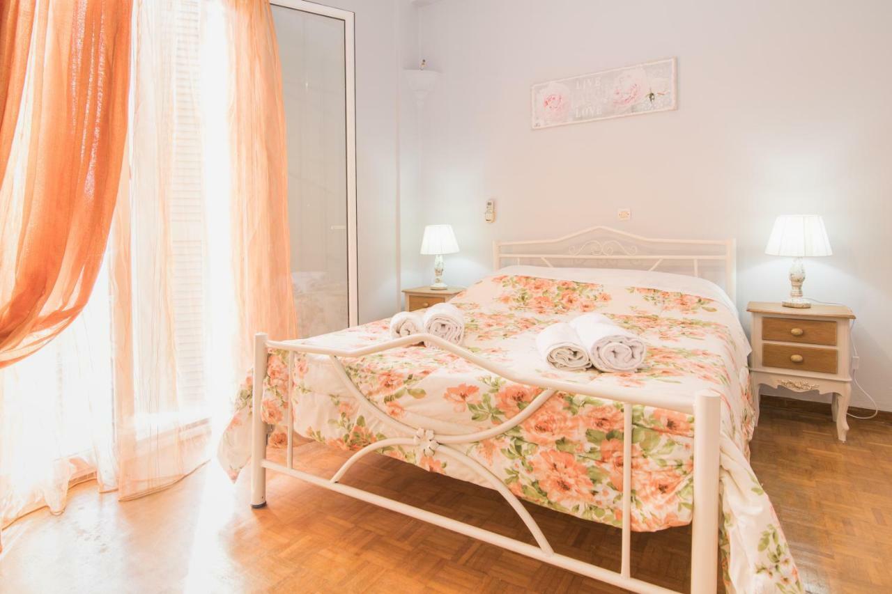 Eva'S Apartment - Corfu Town Екстер'єр фото