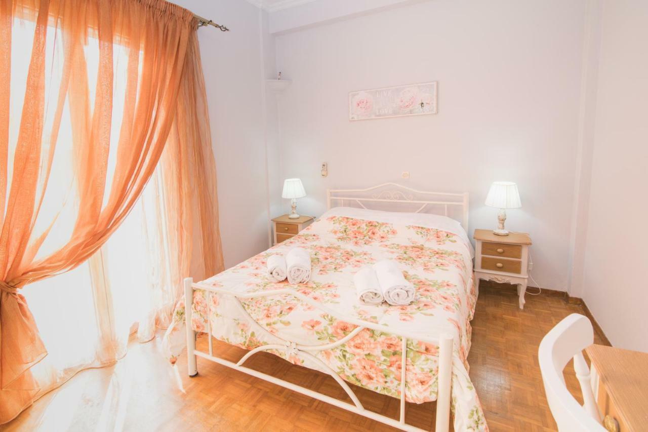 Eva'S Apartment - Corfu Town Екстер'єр фото
